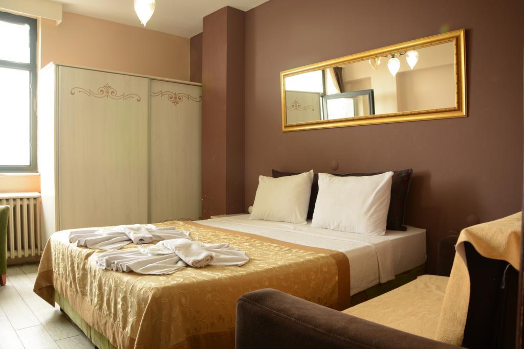 Esra Sultan Petrol Hotel Стамбул Екстер'єр фото
